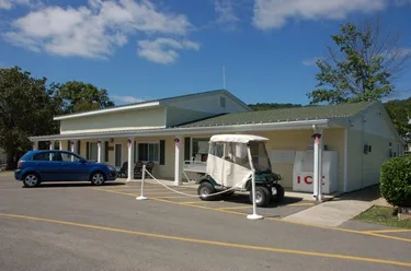 RV sites at Ozark Country Campground